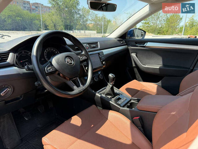 Синий Шкода Суперб, объемом двигателя 1.6 л и пробегом 284 тыс. км за 12900 $, фото 20 на Automoto.ua