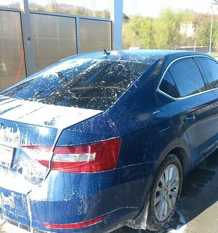 Синий Шкода Суперб, объемом двигателя 1.97 л и пробегом 277 тыс. км за 15000 $, фото 2 на Automoto.ua