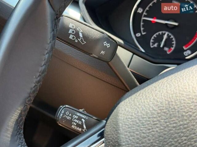 Синій Шкода Суперб, об'ємом двигуна 1.6 л та пробігом 284 тис. км за 13500 $, фото 24 на Automoto.ua