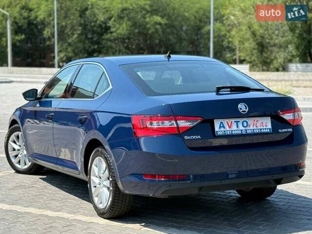 Синій Шкода Суперб, об'ємом двигуна 1.6 л та пробігом 284 тис. км за 13500 $, фото 8 на Automoto.ua
