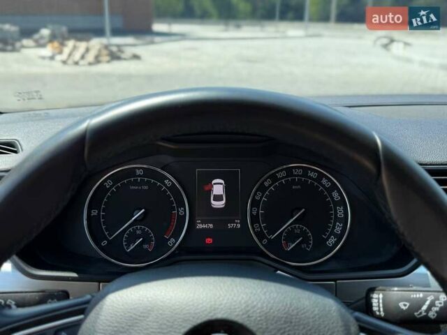 Синій Шкода Суперб, об'ємом двигуна 1.6 л та пробігом 284 тис. км за 13500 $, фото 50 на Automoto.ua