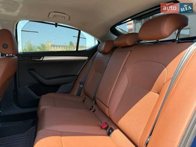 Синій Шкода Суперб, об'ємом двигуна 1.6 л та пробігом 284 тис. км за 13500 $, фото 23 на Automoto.ua