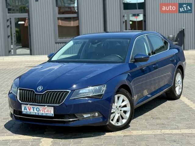 Синій Шкода Суперб, об'ємом двигуна 1.6 л та пробігом 284 тис. км за 13500 $, фото 1 на Automoto.ua