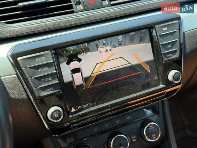 Синій Шкода Суперб, об'ємом двигуна 1.6 л та пробігом 284 тис. км за 13500 $, фото 39 на Automoto.ua