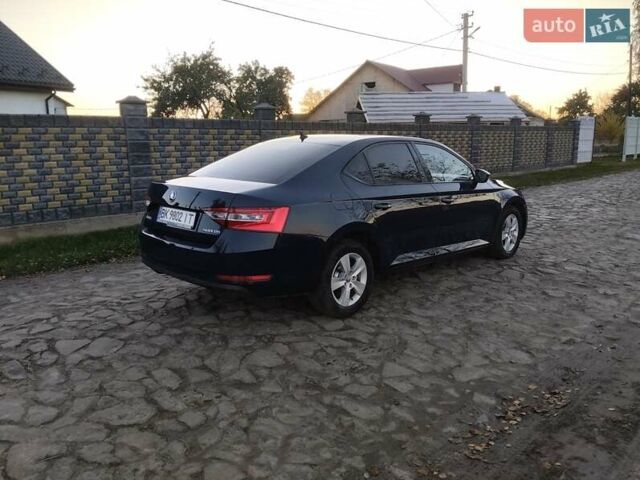 Синий Шкода Суперб, объемом двигателя 1.97 л и пробегом 221 тыс. км за 13700 $, фото 4 на Automoto.ua