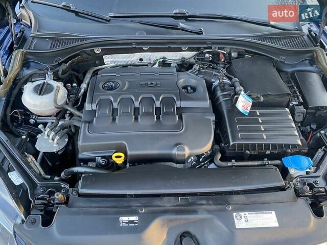 Синий Шкода Суперб, объемом двигателя 2 л и пробегом 141 тыс. км за 17200 $, фото 23 на Automoto.ua