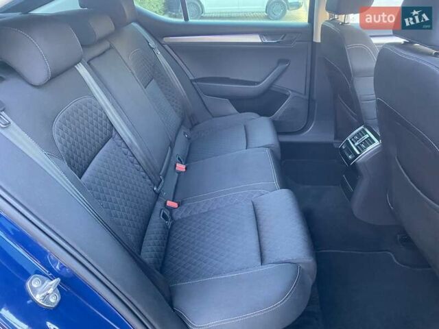 Синий Шкода Суперб, объемом двигателя 2 л и пробегом 141 тыс. км за 17200 $, фото 16 на Automoto.ua