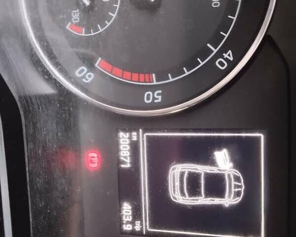 Синий Шкода Суперб, объемом двигателя 1.97 л и пробегом 200 тыс. км за 13600 $, фото 18 на Automoto.ua