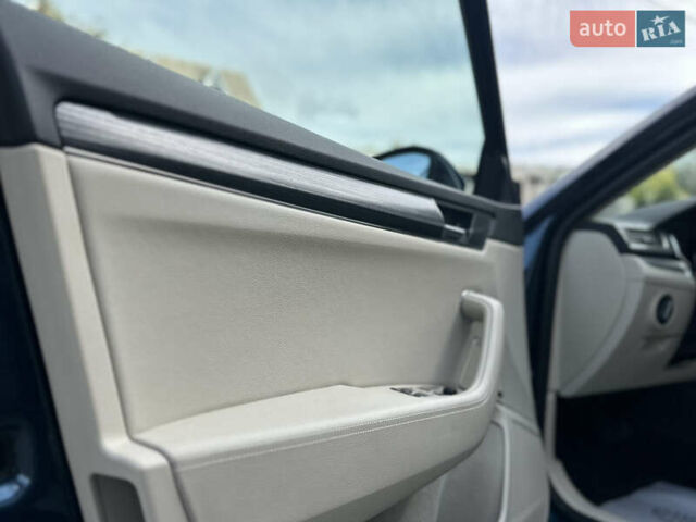 Синий Шкода Суперб, объемом двигателя 1.97 л и пробегом 101 тыс. км за 28499 $, фото 29 на Automoto.ua