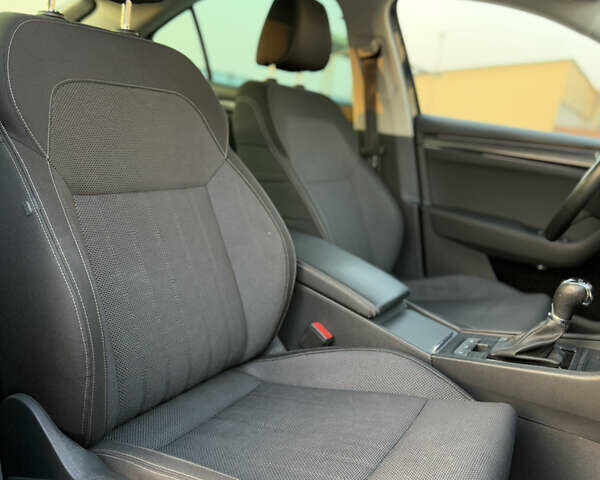 Синий Шкода Суперб, объемом двигателя 1.97 л и пробегом 217 тыс. км за 22900 $, фото 37 на Automoto.ua