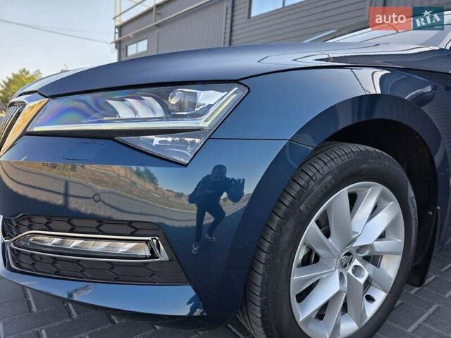 Синий Шкода Суперб, объемом двигателя 1.98 л и пробегом 25 тыс. км за 30999 $, фото 10 на Automoto.ua