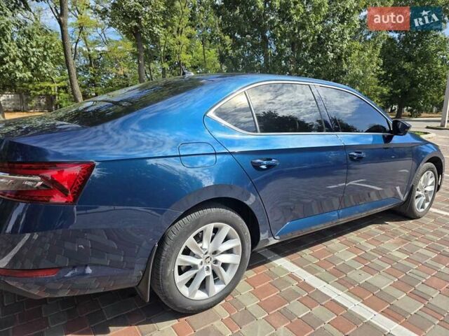 Синій Шкода Суперб, об'ємом двигуна 1.98 л та пробігом 24 тис. км за 33000 $, фото 9 на Automoto.ua