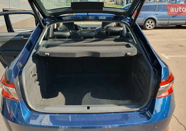 Синий Шкода Суперб, объемом двигателя 2 л и пробегом 78 тыс. км за 30900 $, фото 22 на Automoto.ua