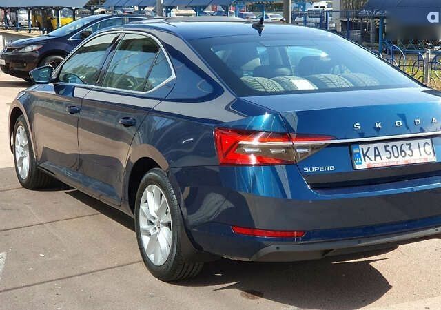 Синій Шкода Суперб, об'ємом двигуна 2 л та пробігом 78 тис. км за 33900 $, фото 4 на Automoto.ua