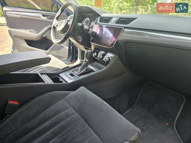 Синій Шкода Суперб, об'ємом двигуна 1.98 л та пробігом 24 тис. км за 33000 $, фото 17 на Automoto.ua