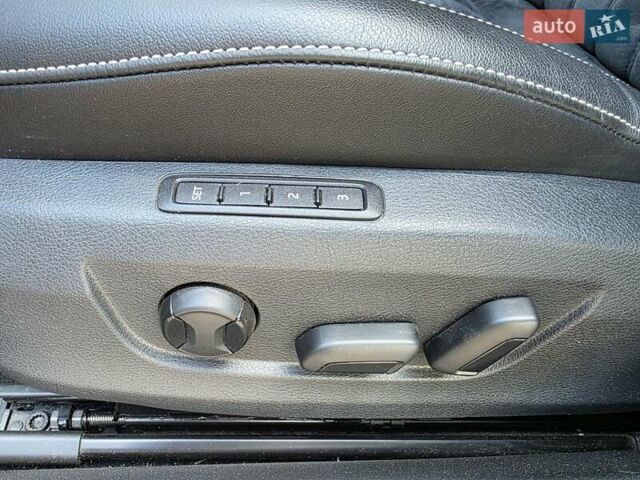 Синій Шкода Суперб, об'ємом двигуна 1.98 л та пробігом 24 тис. км за 33000 $, фото 21 на Automoto.ua