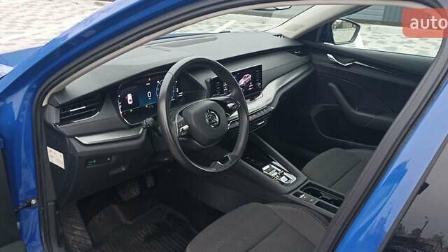 Синій Шкода Суперб, об'ємом двигуна 1.97 л та пробігом 91 тис. км за 19500 $, фото 17 на Automoto.ua