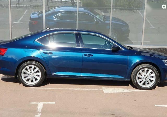 Синій Шкода Суперб, об'ємом двигуна 2 л та пробігом 78 тис. км за 33900 $, фото 6 на Automoto.ua