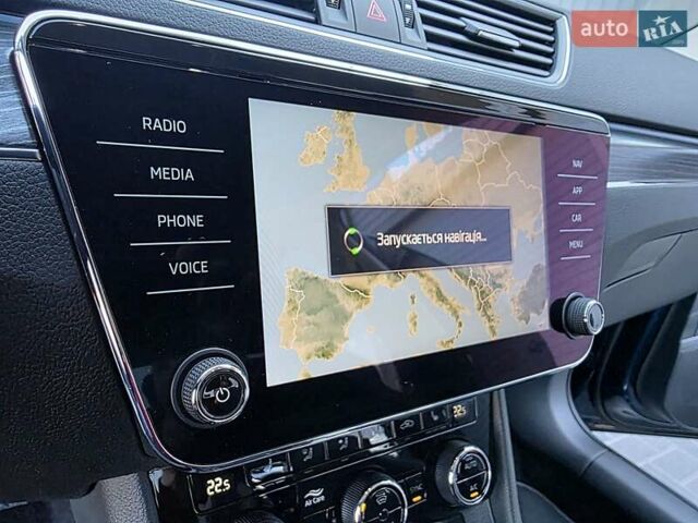 Синий Шкода Суперб, объемом двигателя 1.98 л и пробегом 25 тыс. км за 30999 $, фото 18 на Automoto.ua