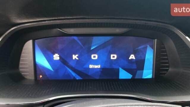 Синій Шкода Суперб, об'ємом двигуна 1.97 л та пробігом 91 тис. км за 19500 $, фото 14 на Automoto.ua