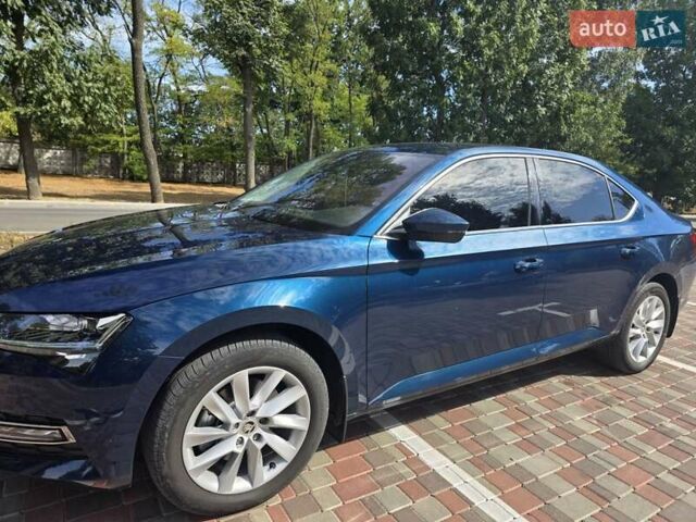 Синій Шкода Суперб, об'ємом двигуна 1.98 л та пробігом 24 тис. км за 33000 $, фото 7 на Automoto.ua