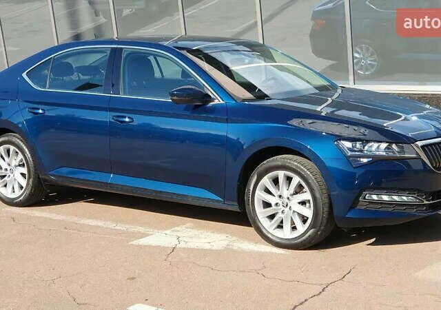 Синий Шкода Суперб, объемом двигателя 2 л и пробегом 78 тыс. км за 30900 $, фото 2 на Automoto.ua