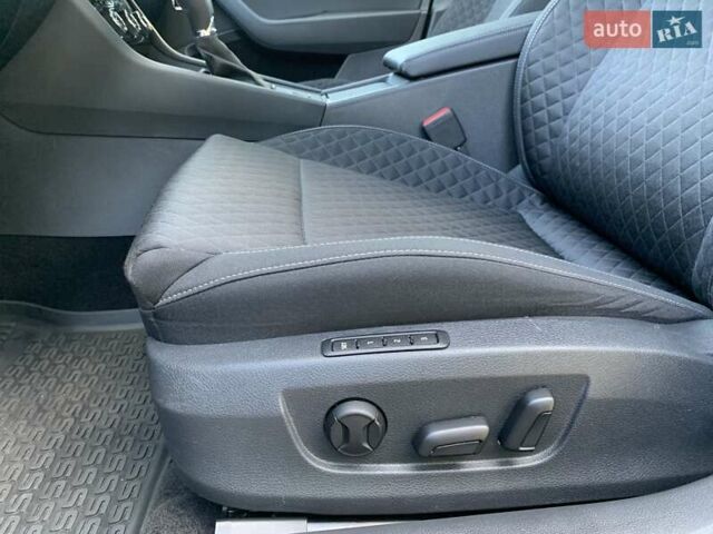 Синий Шкода Суперб, объемом двигателя 1.98 л и пробегом 34 тыс. км за 31500 $, фото 25 на Automoto.ua