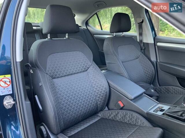 Синий Шкода Суперб, объемом двигателя 1.98 л и пробегом 34 тыс. км за 31500 $, фото 37 на Automoto.ua