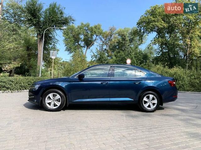 Синий Шкода Суперб, объемом двигателя 1.98 л и пробегом 34 тыс. км за 31500 $, фото 4 на Automoto.ua