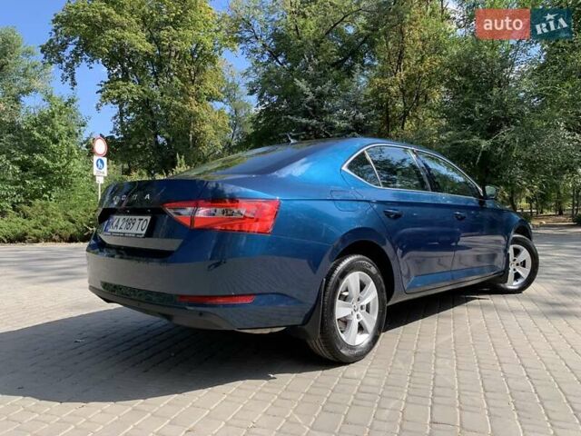 Синий Шкода Суперб, объемом двигателя 1.98 л и пробегом 34 тыс. км за 31500 $, фото 12 на Automoto.ua