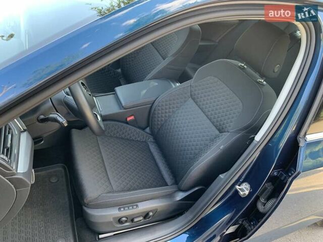 Синий Шкода Суперб, объемом двигателя 1.98 л и пробегом 34 тыс. км за 31500 $, фото 23 на Automoto.ua