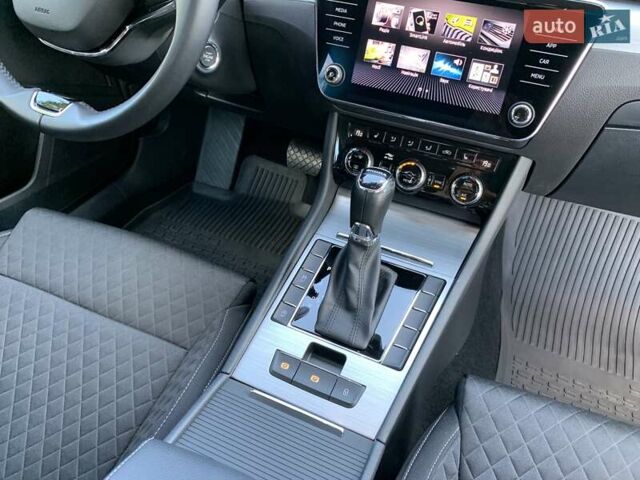 Синий Шкода Суперб, объемом двигателя 1.98 л и пробегом 34 тыс. км за 31500 $, фото 41 на Automoto.ua