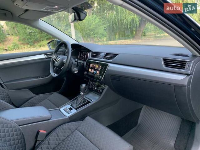 Синий Шкода Суперб, объемом двигателя 1.98 л и пробегом 34 тыс. км за 31500 $, фото 35 на Automoto.ua