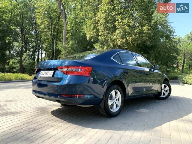 Синий Шкода Суперб, объемом двигателя 1.98 л и пробегом 34 тыс. км за 31500 $, фото 16 на Automoto.ua