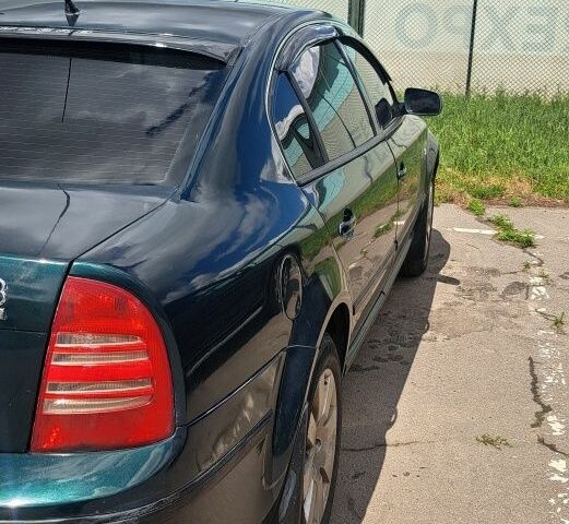 Зелений Шкода Суперб, об'ємом двигуна 1.8 л та пробігом 310 тис. км за 6000 $, фото 5 на Automoto.ua