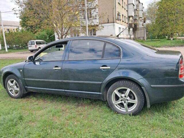 Зелений Шкода Суперб, об'ємом двигуна 0.25 л та пробігом 2 тис. км за 4000 $, фото 7 на Automoto.ua