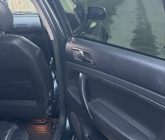 Зеленый Шкода Суперб, объемом двигателя 1.8 л и пробегом 400 тыс. км за 2900 $, фото 16 на Automoto.ua