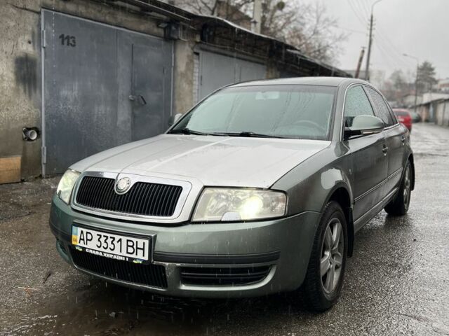 Зеленый Шкода Суперб, объемом двигателя 1.8 л и пробегом 390 тыс. км за 2200 $, фото 1 на Automoto.ua