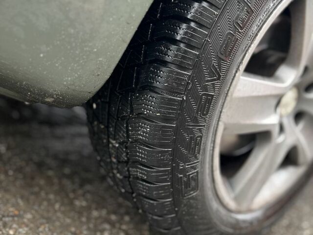 Зеленый Шкода Суперб, объемом двигателя 1.8 л и пробегом 390 тыс. км за 2200 $, фото 7 на Automoto.ua