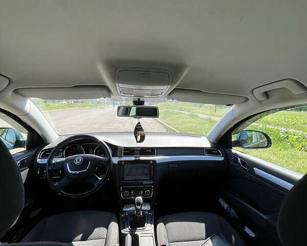 Зеленый Шкода Суперб, объемом двигателя 1.8 л и пробегом 190 тыс. км за 9500 $, фото 11 на Automoto.ua