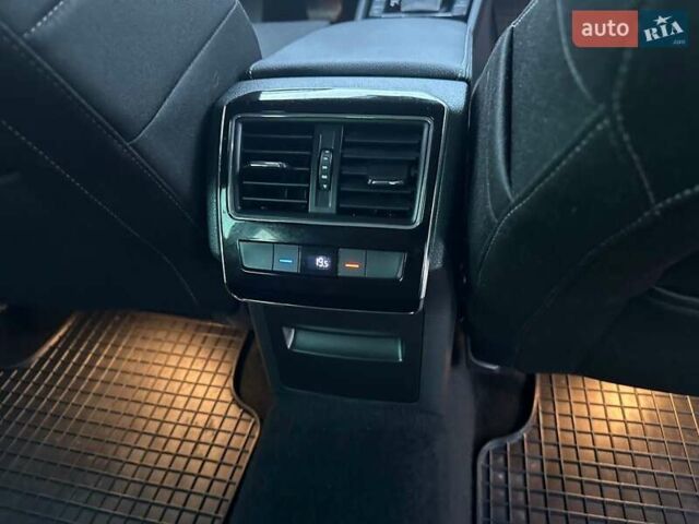 Зеленый Шкода Суперб, объемом двигателя 2 л и пробегом 289 тыс. км за 18300 $, фото 17 на Automoto.ua