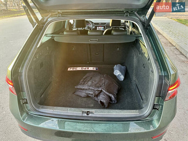 Зелений Шкода Суперб, об'ємом двигуна 2 л та пробігом 84 тис. км за 34900 $, фото 21 на Automoto.ua