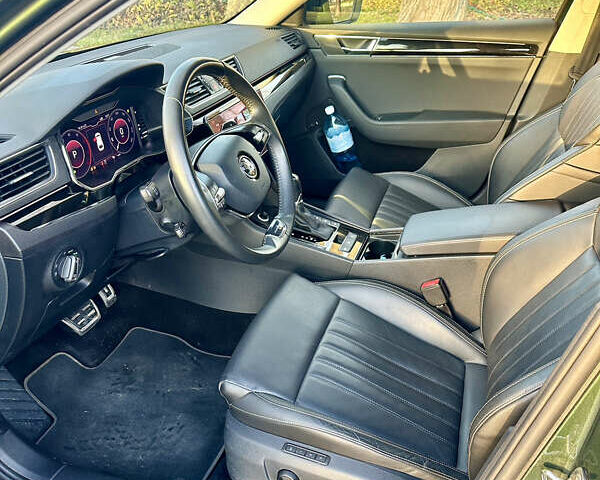 Зелений Шкода Суперб, об'ємом двигуна 2 л та пробігом 84 тис. км за 34900 $, фото 9 на Automoto.ua