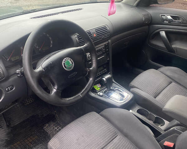 Зеленый Шкода Суперб, объемом двигателя 1.9 л и пробегом 350 тыс. км за 4500 $, фото 22 на Automoto.ua