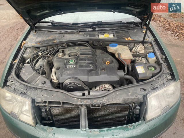 Зеленый Шкода Суперб, объемом двигателя 1.9 л и пробегом 350 тыс. км за 4500 $, фото 21 на Automoto.ua