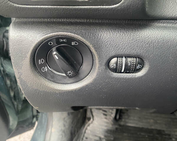 Зеленый Шкода Суперб, объемом двигателя 1.9 л и пробегом 350 тыс. км за 4500 $, фото 19 на Automoto.ua