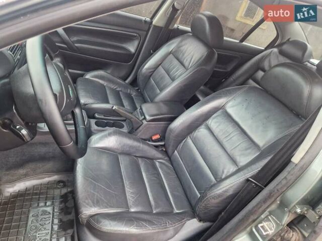 Зеленый Шкода Суперб, объемом двигателя 1.78 л и пробегом 340 тыс. км за 7800 $, фото 3 на Automoto.ua