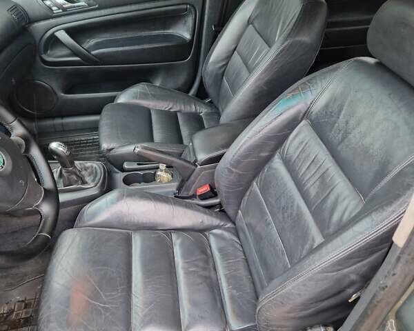 Зеленый Шкода Суперб, объемом двигателя 1.78 л и пробегом 340 тыс. км за 7800 $, фото 2 на Automoto.ua