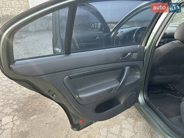 Зеленый Шкода Суперб, объемом двигателя 1.78 л и пробегом 230 тыс. км за 4000 $, фото 7 на Automoto.ua