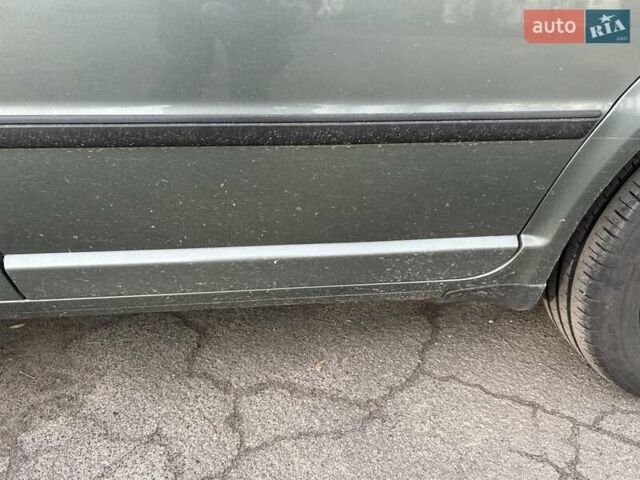 Зеленый Шкода Суперб, объемом двигателя 1.78 л и пробегом 230 тыс. км за 4000 $, фото 16 на Automoto.ua